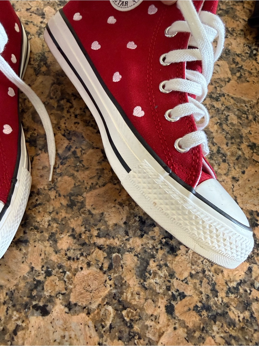 Converse Chuck Taylor All Star "Valentine's Day" high-top shoe - Picture 6 of 12